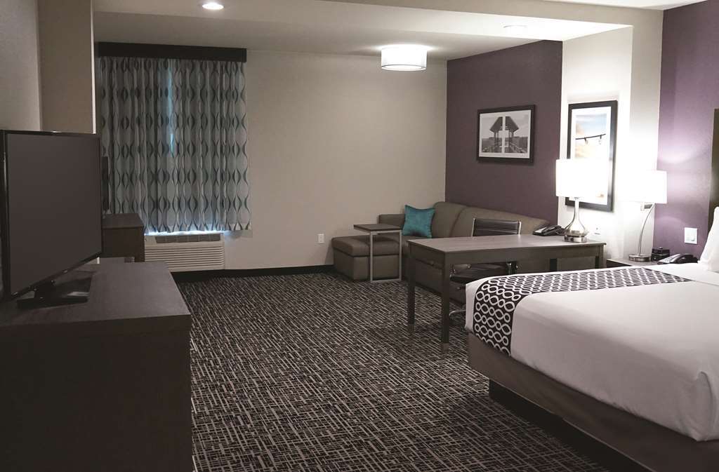 La Quinta By Wyndham Dallas Plano - The Colony Bilik gambar