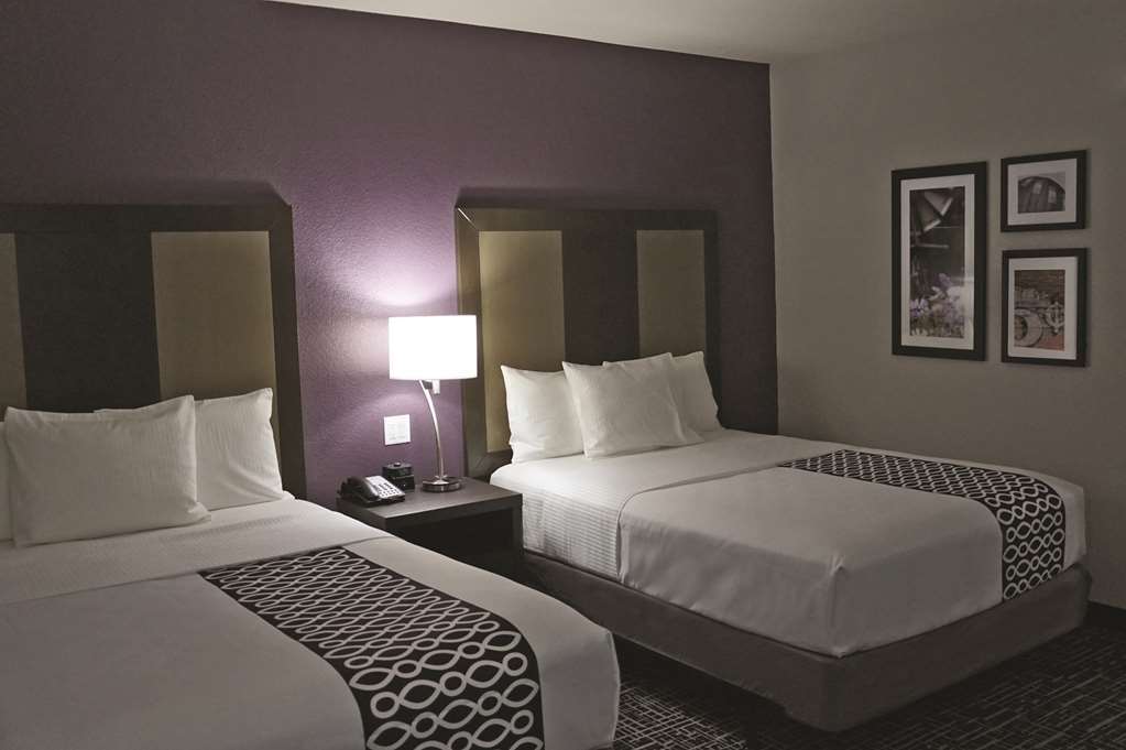 La Quinta By Wyndham Dallas Plano - The Colony Bilik gambar